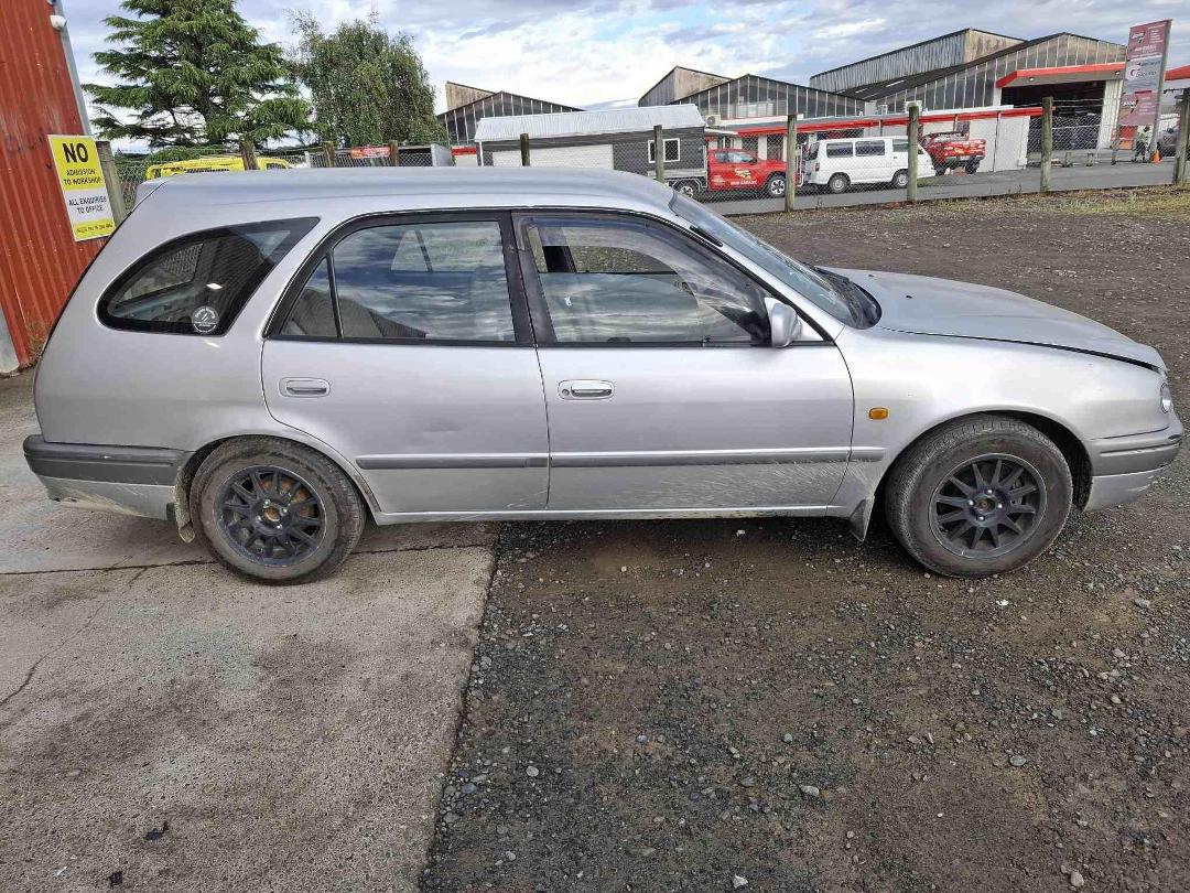 Photo '3' of Toyota Corolla XLI Photo '3' of Toyota Corolla XLI