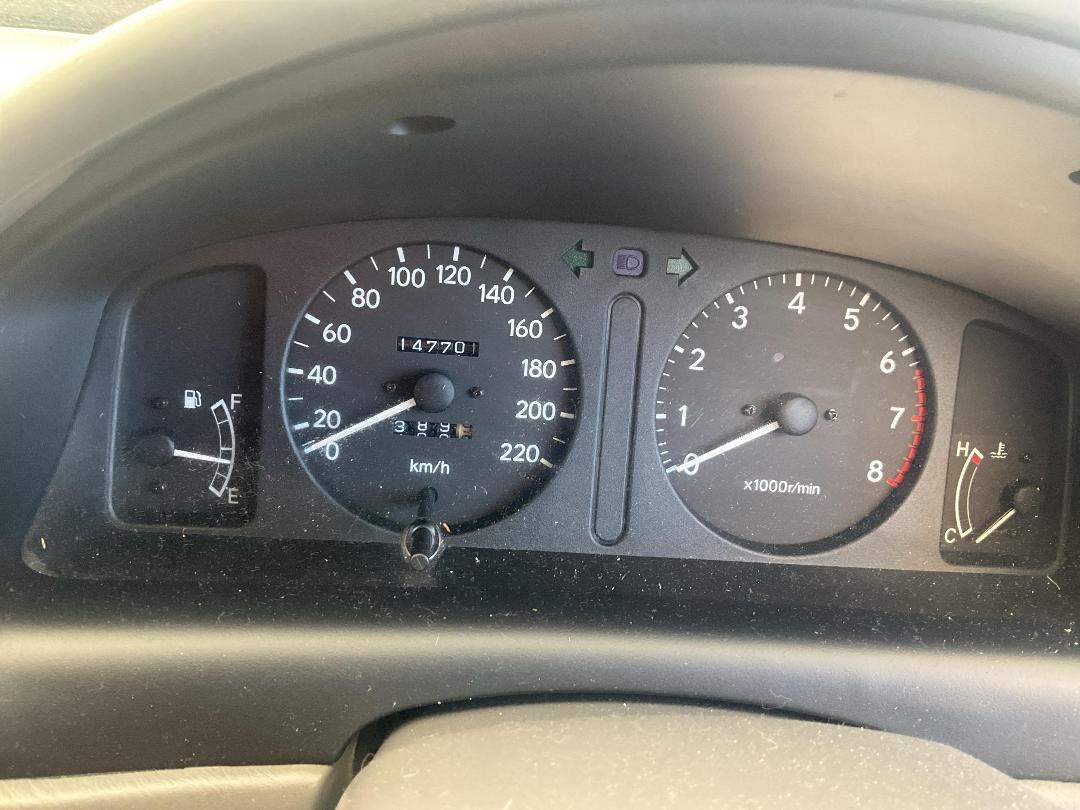 Photo '8' of Toyota Corolla GL