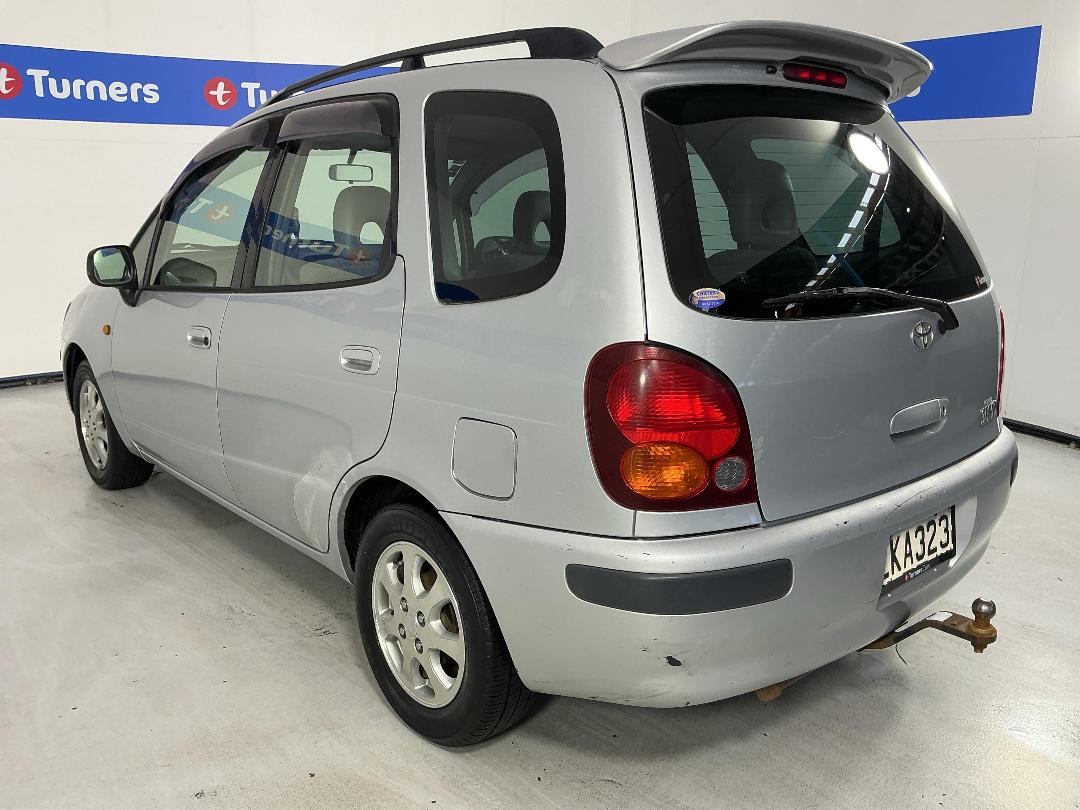 Photo '5' of Toyota Corolla