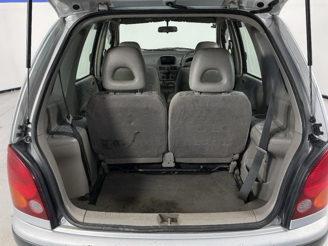 Photo '14' of Toyota Corolla