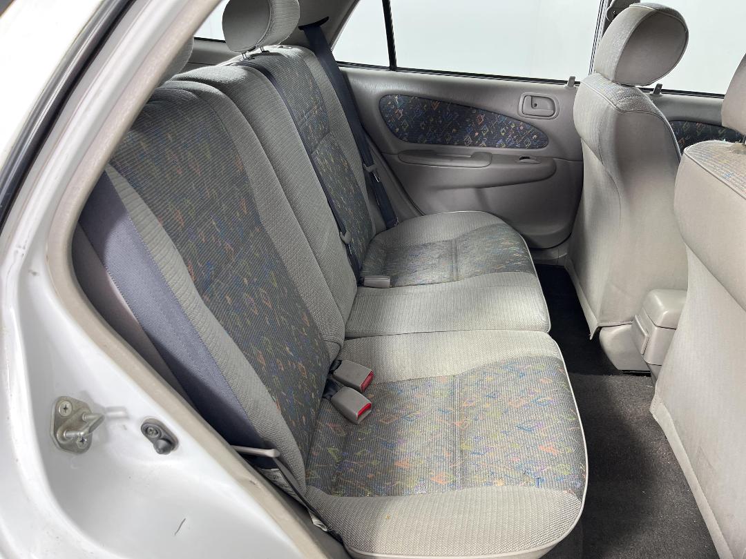 Photo '20' of Toyota Corolla Photo '20' of Toyota Corolla