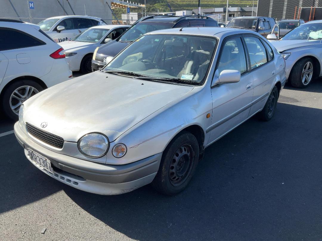 Photo '3' of Toyota Corolla GL