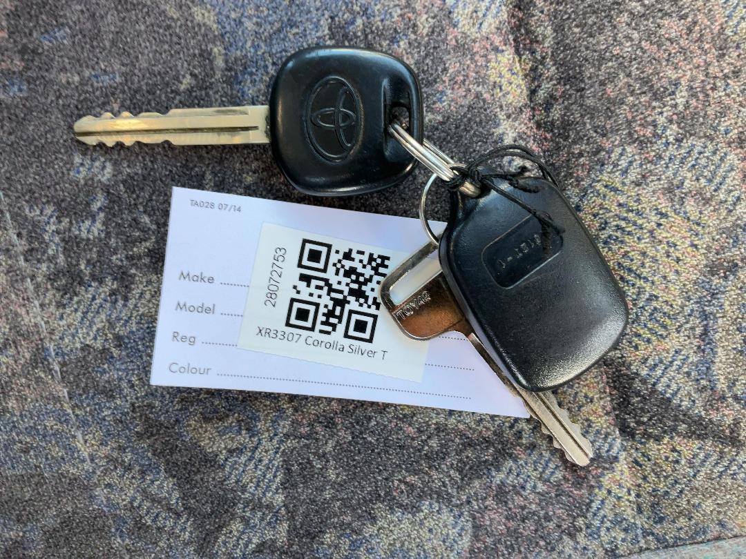 Photo '27' of Toyota Corolla GL