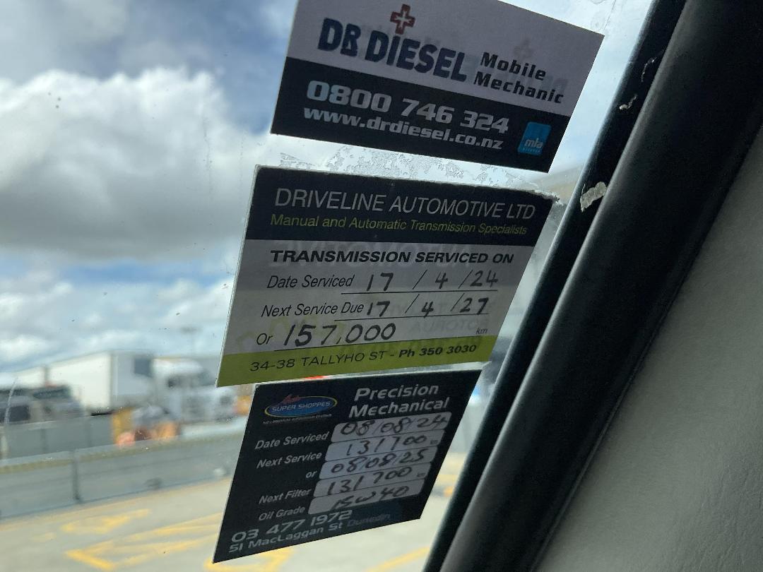 Photo '36' of Toyota Dyna Motorhome