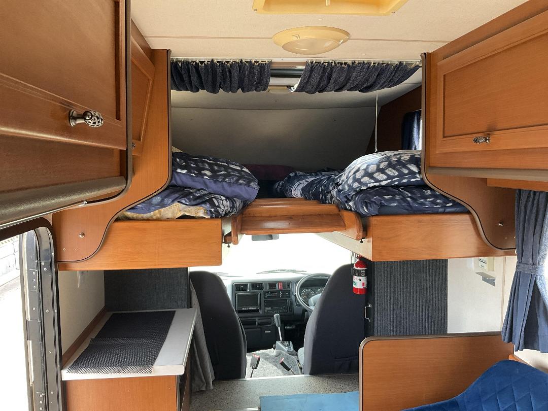 Photo '13' of Toyota Dyna Motorhome