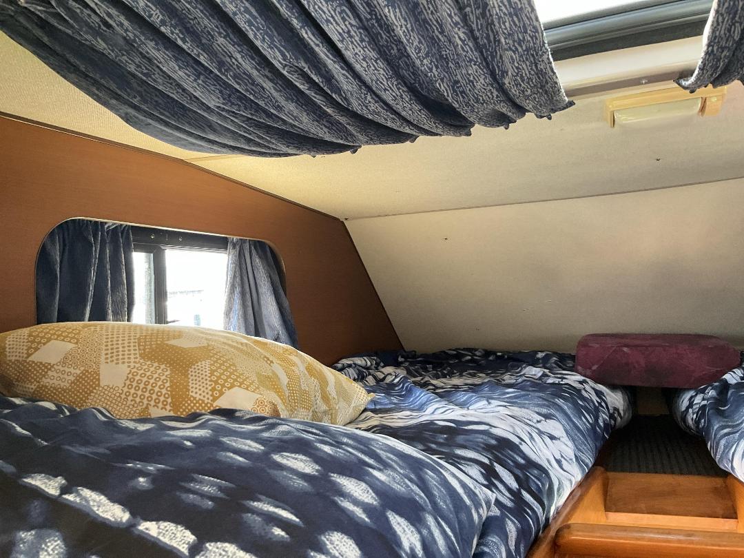 Photo '22' of Toyota Dyna Motorhome