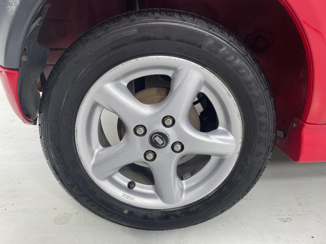 Photo '12' of Toyota Echo