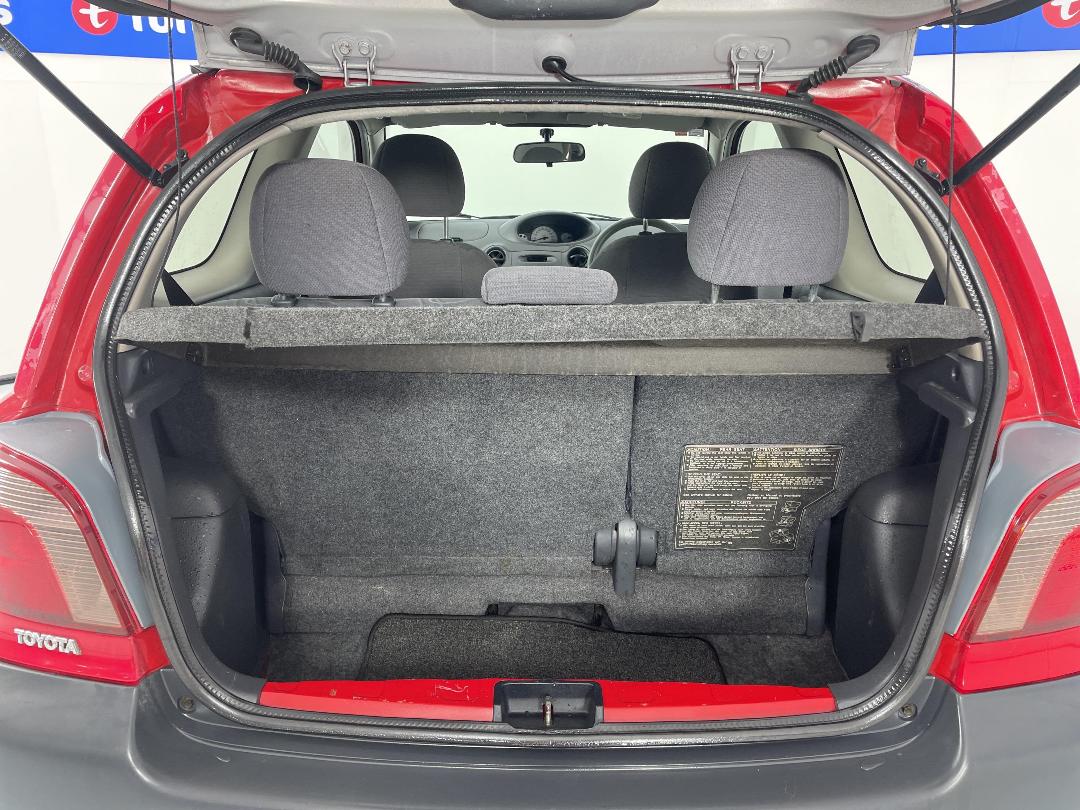 Photo '14' of Toyota Echo