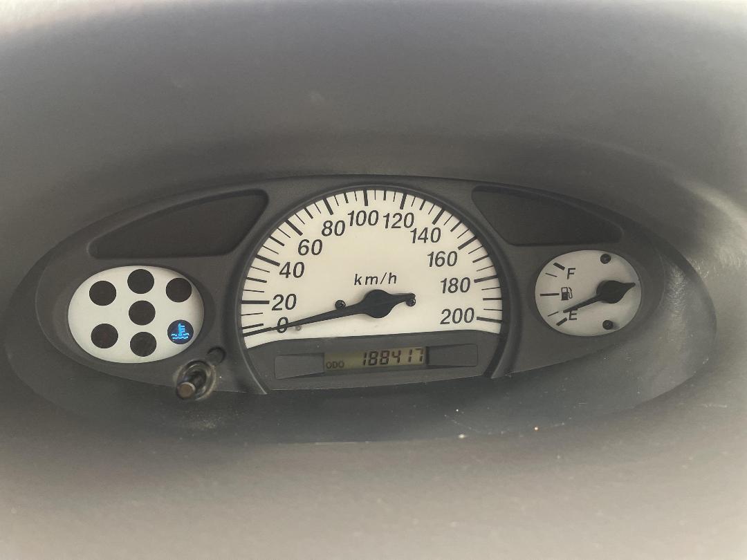 Photo '20' of Toyota Echo