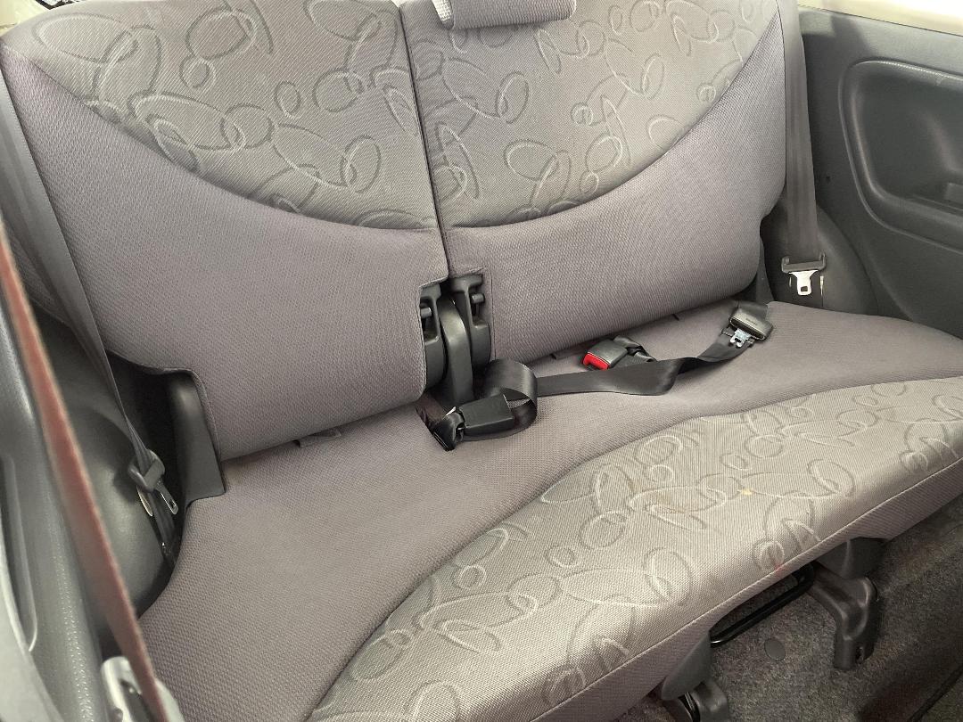 Photo '19' of Toyota Echo