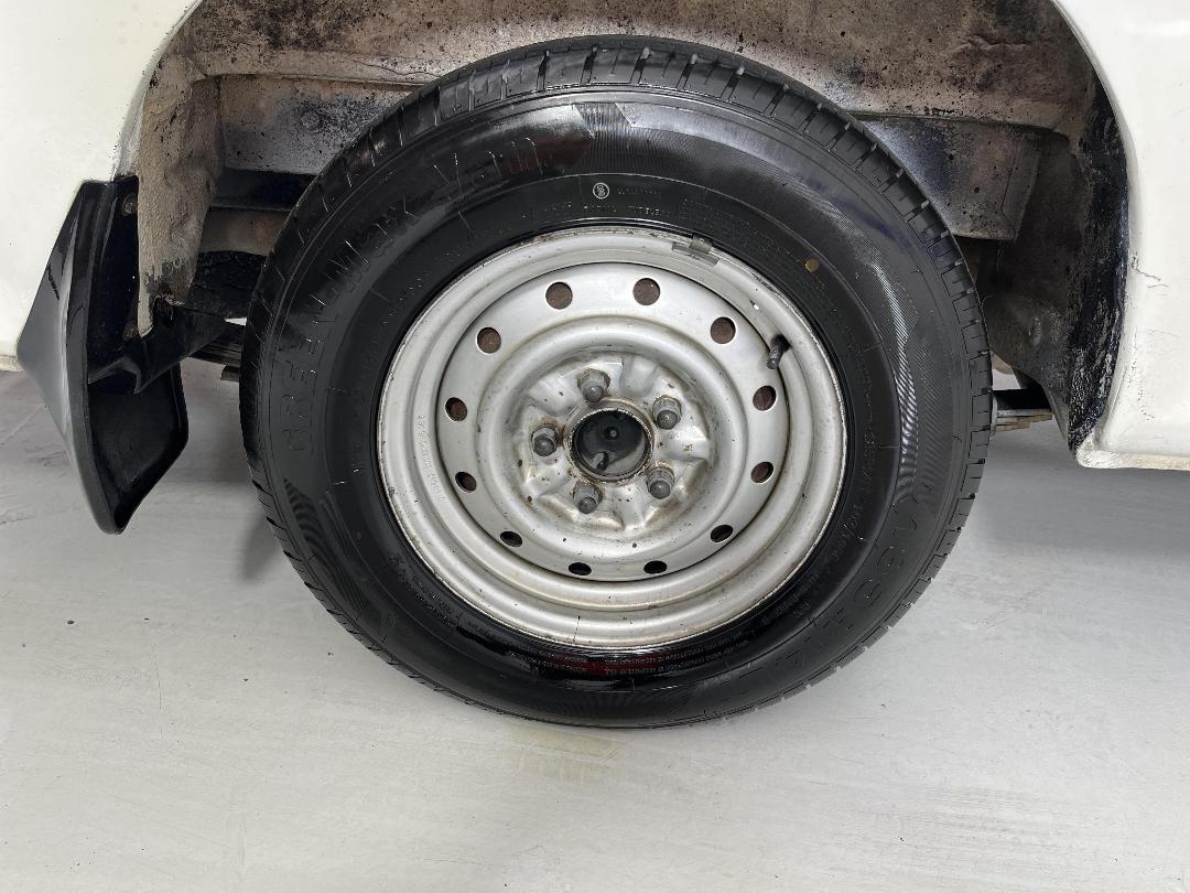 Photo '12' of Toyota Hiace Photo '12' of Toyota Hiace