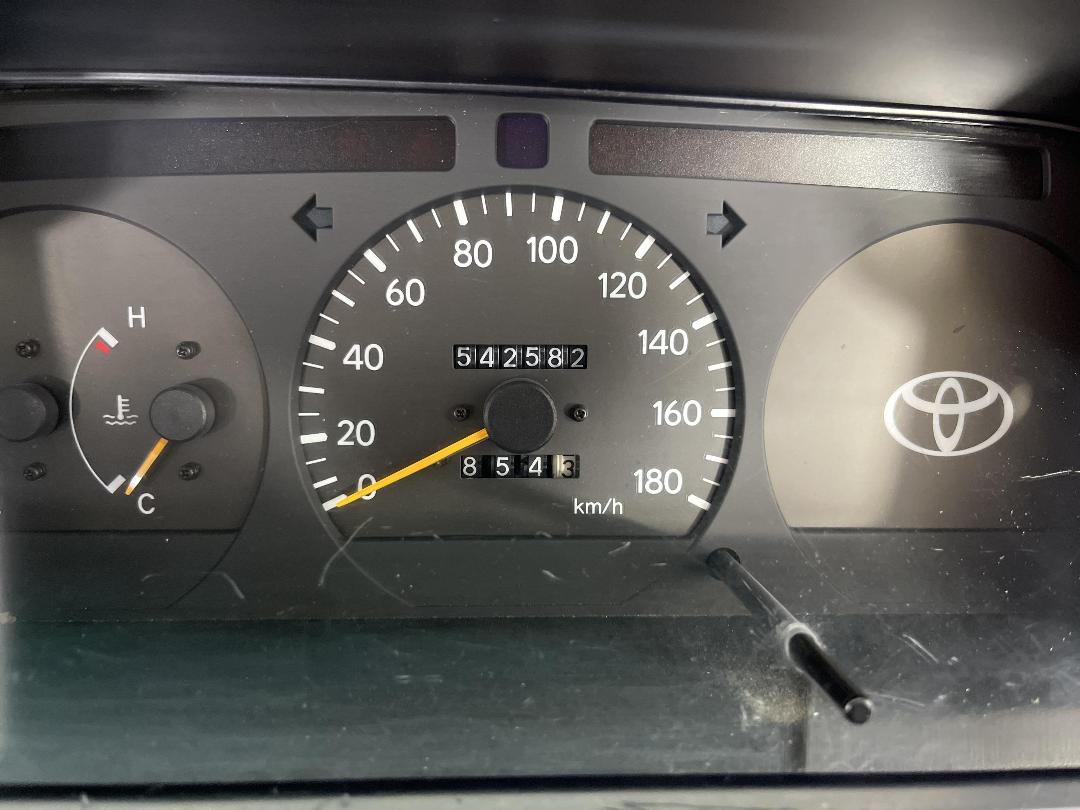 Photo '20' of Toyota Hiace Photo '20' of Toyota Hiace