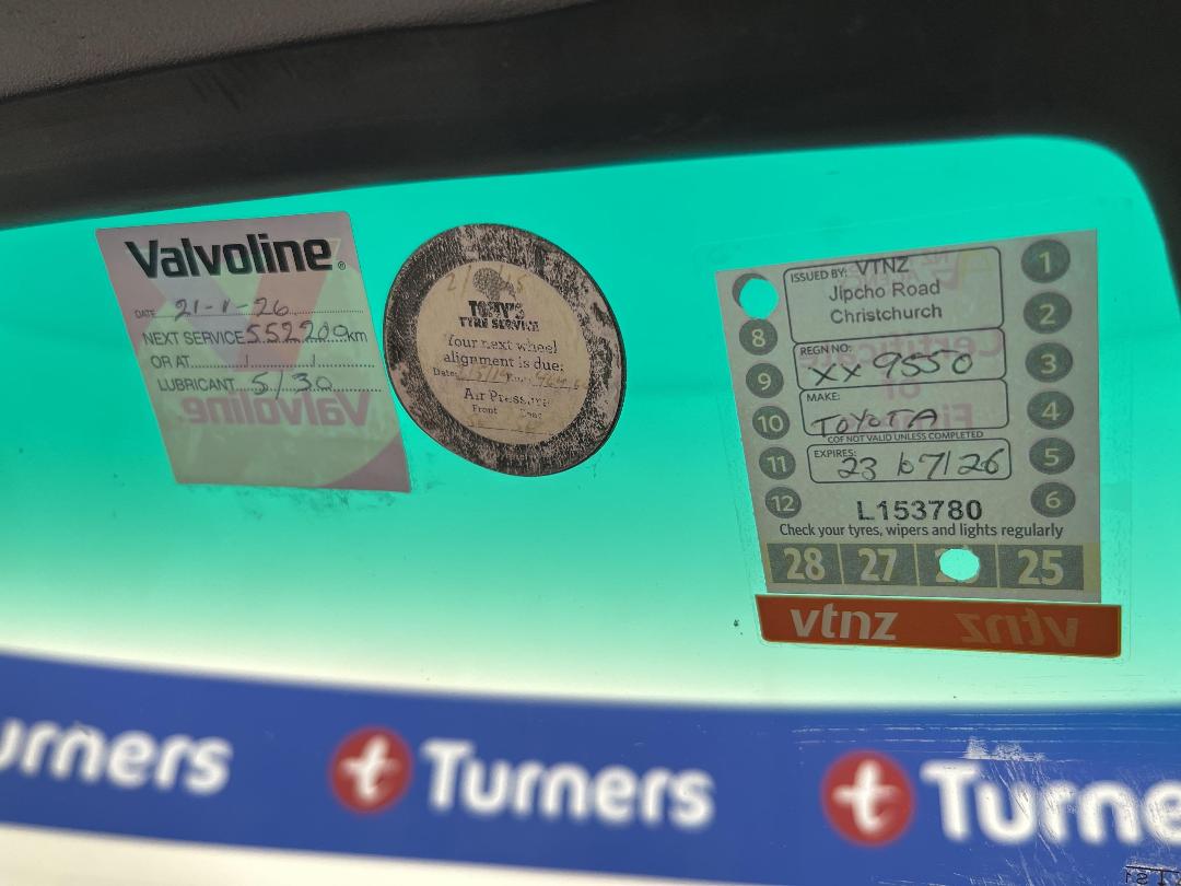 Photo '22' of Toyota Hiace Photo '22' of Toyota Hiace