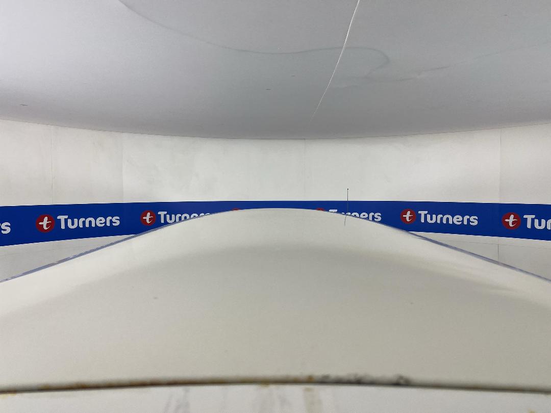 Photo '24' of Toyota Hiace Photo '24' of Toyota Hiace