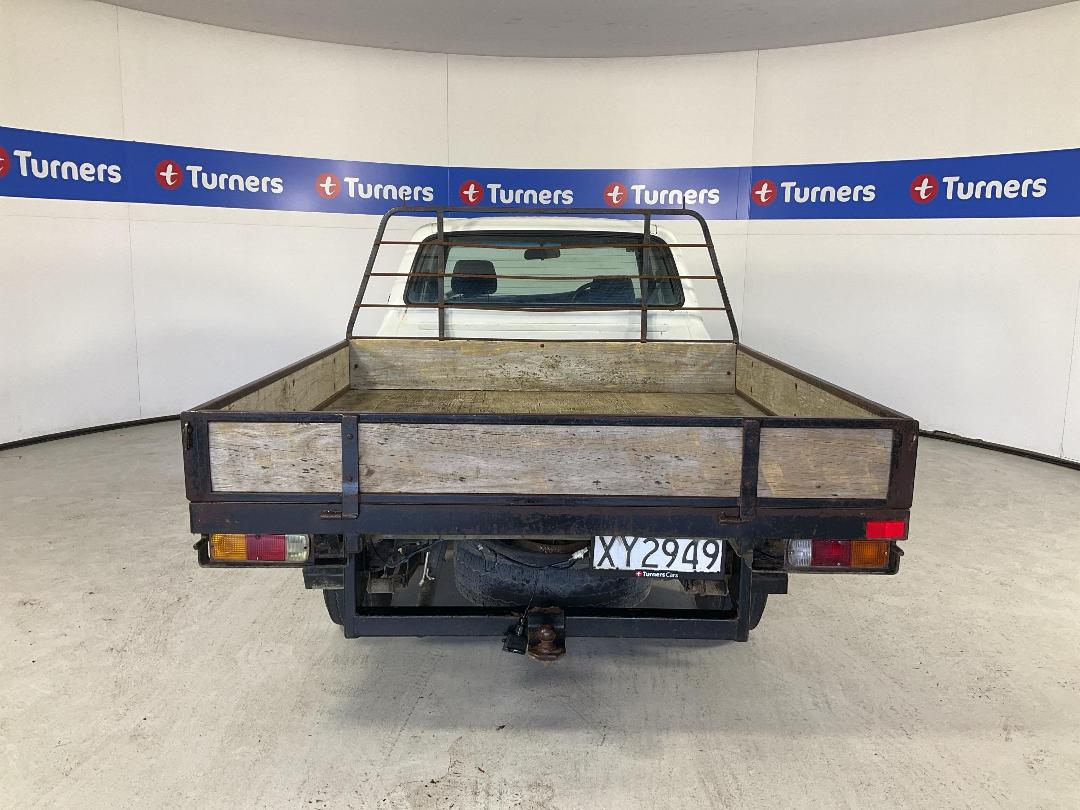 Photo '6' of Toyota Hilux