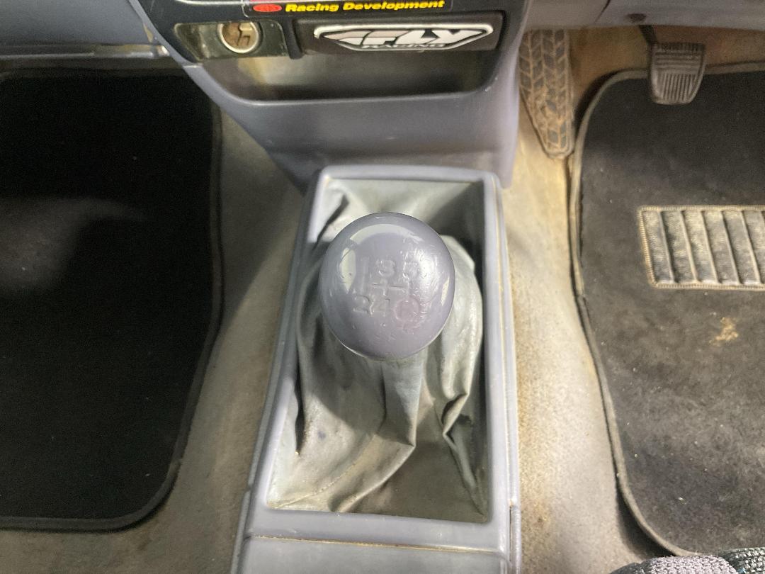 Photo '18' of Toyota Hilux