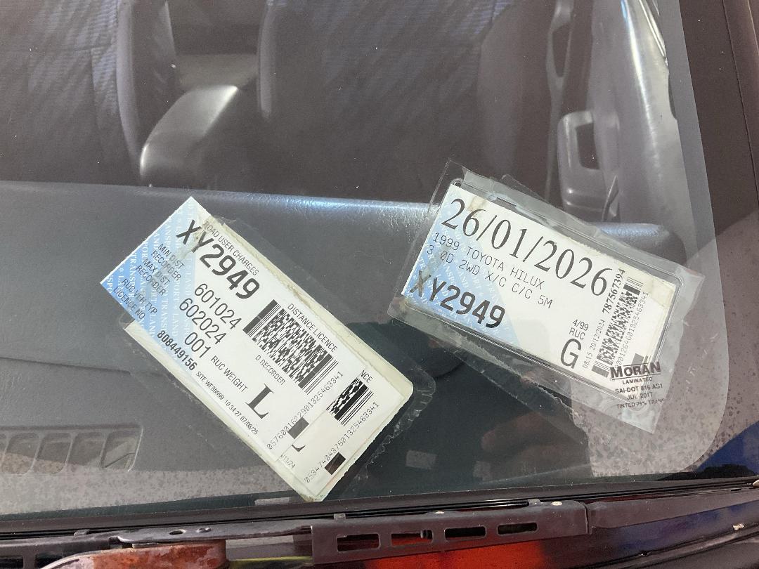 Photo '24' of Toyota Hilux