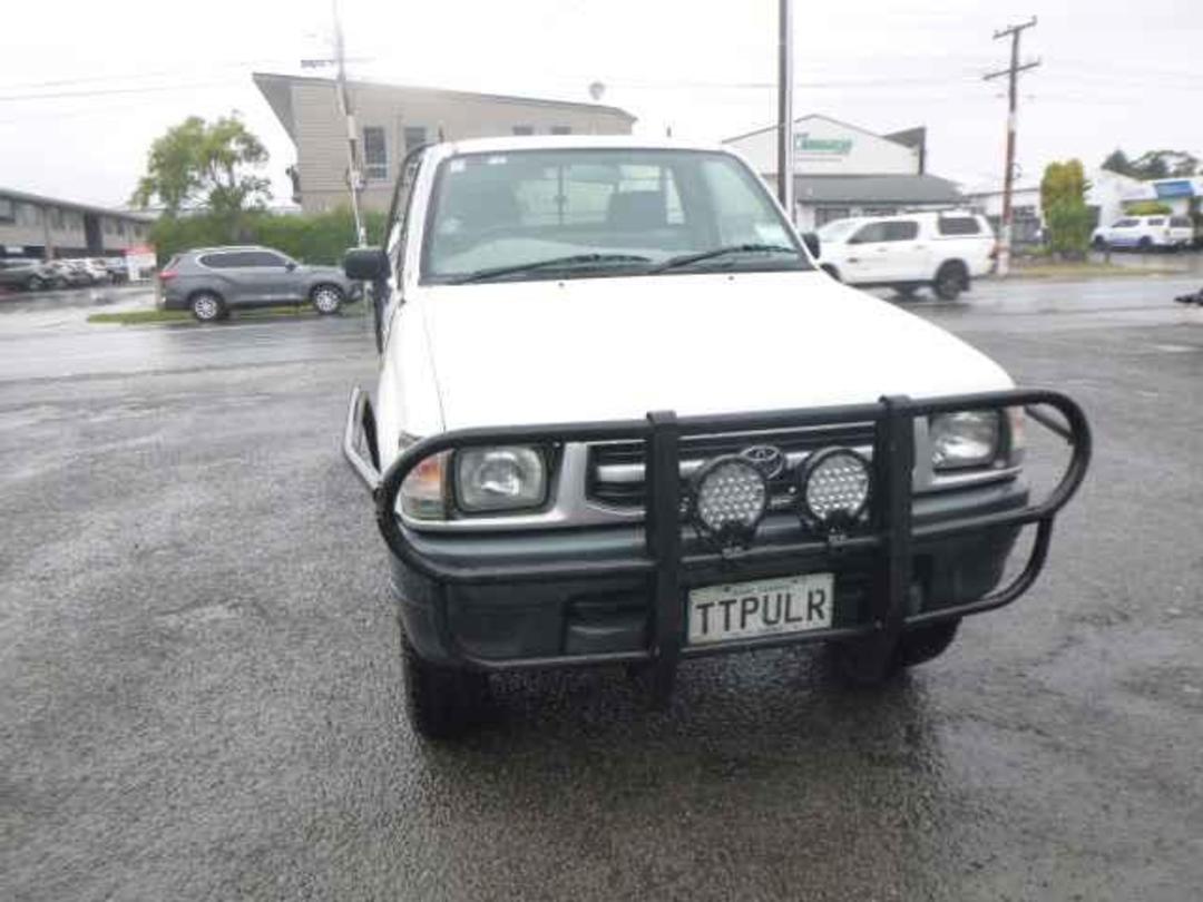 Photo '2' of Toyota Hilux S/C C/C