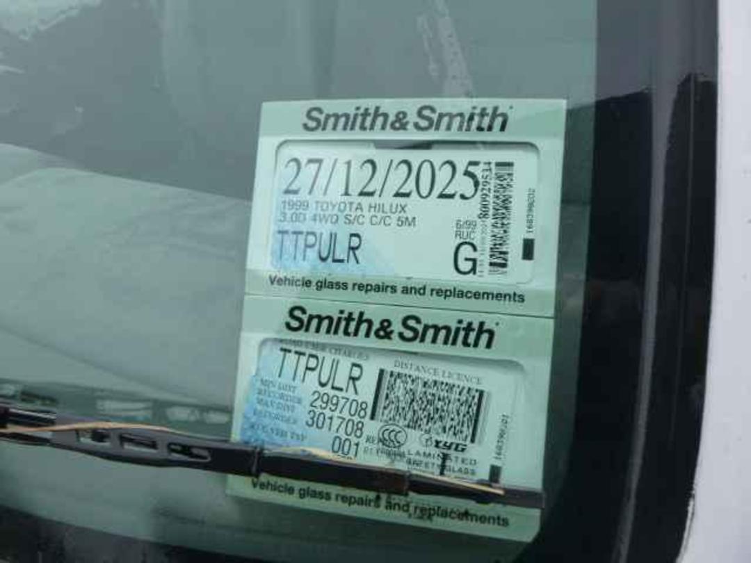 Photo '12' of Toyota Hilux S/C C/C