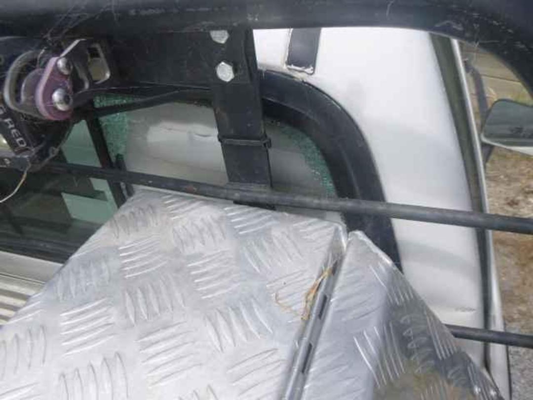 Photo '11' of Toyota Hilux S/C C/C