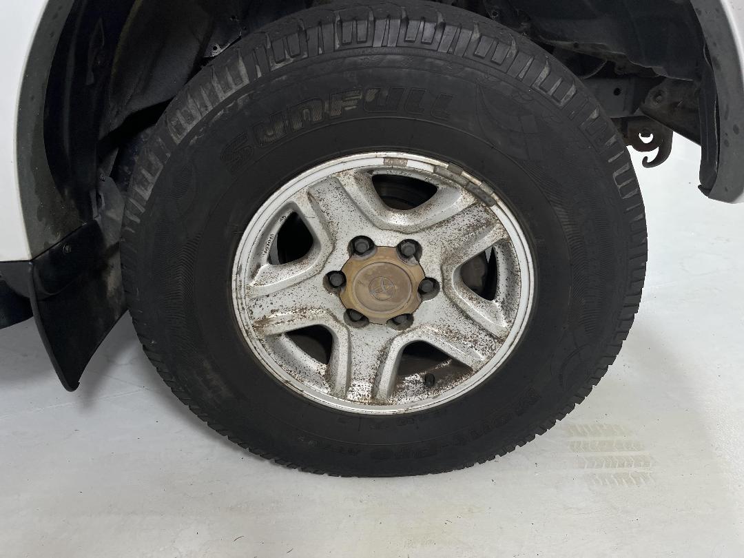 Photo '9' of Toyota Landcruiser Prado