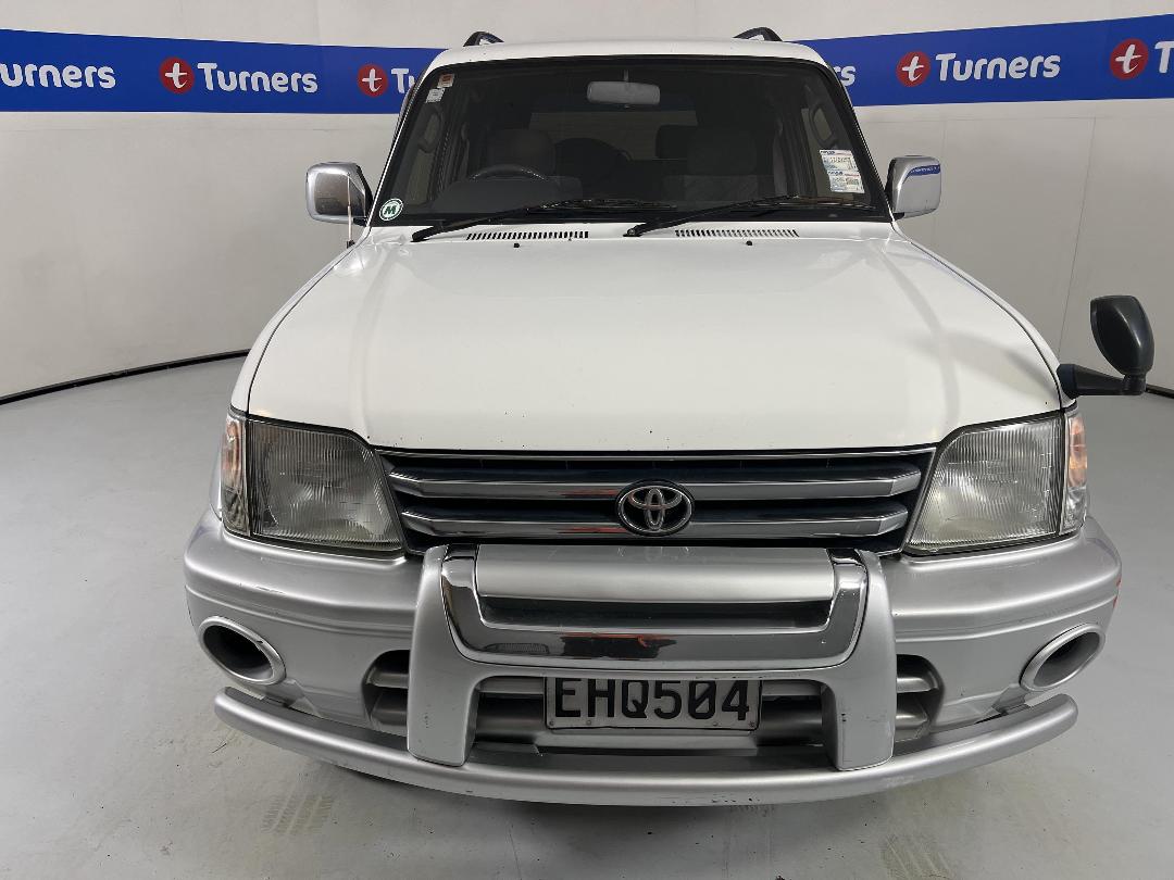 Photo '2' of Toyota Landcruiser Prado