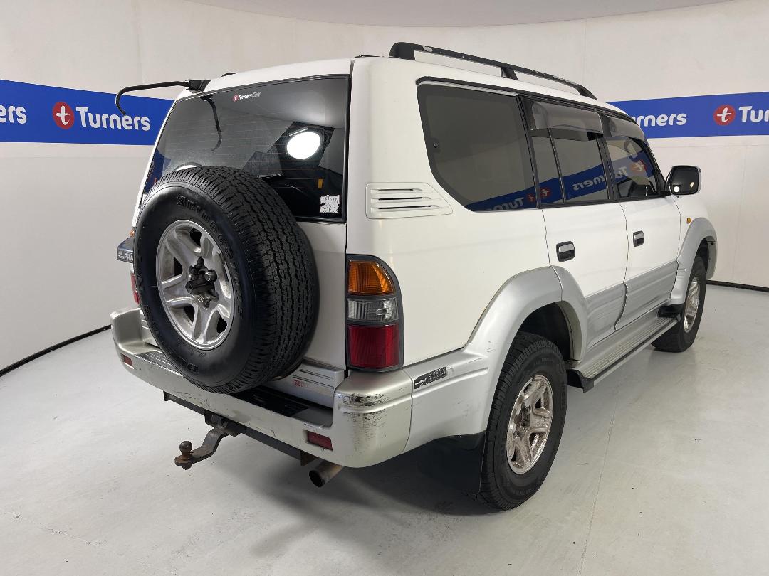 Photo '7' of Toyota Landcruiser Prado