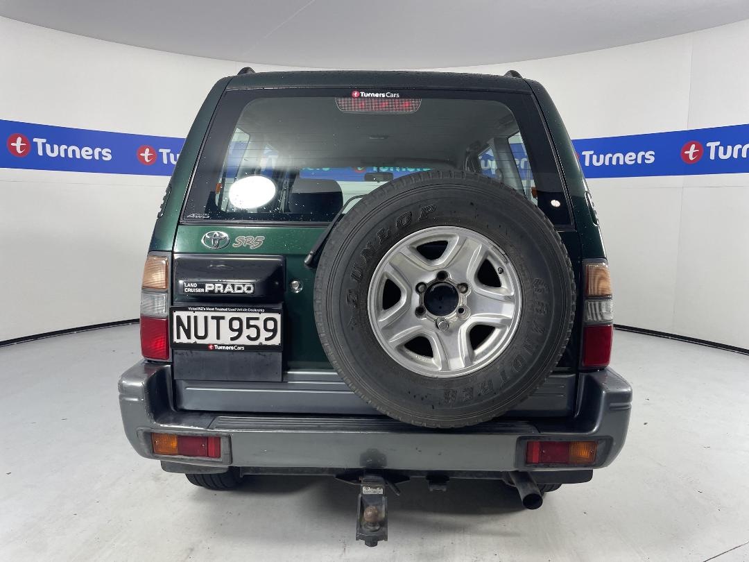 Photo '6' of Toyota Landcruiser Prado