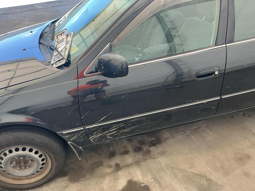 Photo '9' of Toyota Mark 2 Qaulis Photo '9' of Toyota Mark 2 Qaulis