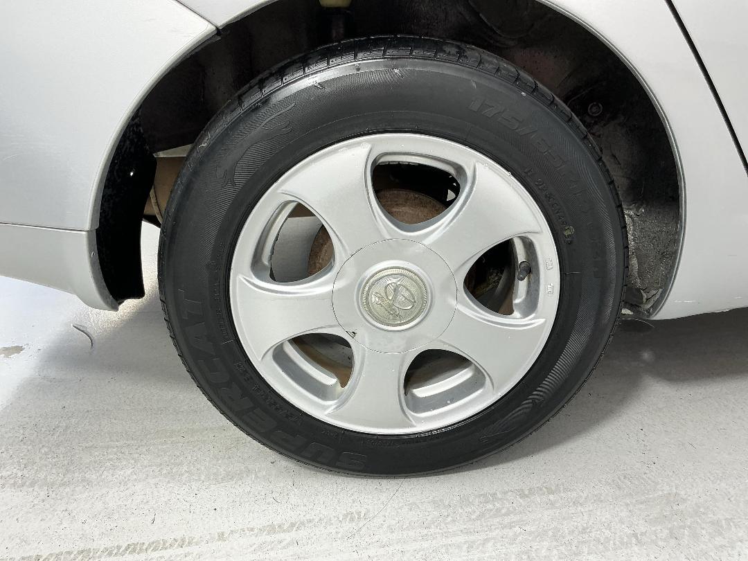 Photo '12' of Toyota Platz Photo '12' of Toyota Platz