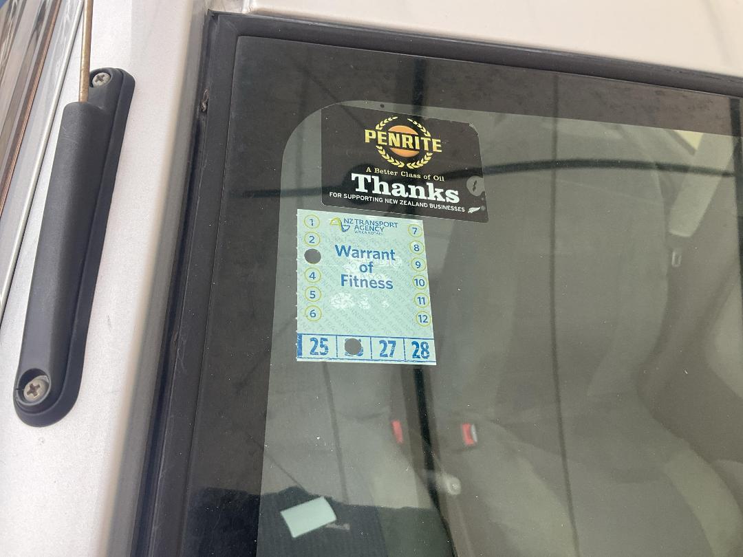 Photo '12' of Toyota Platz