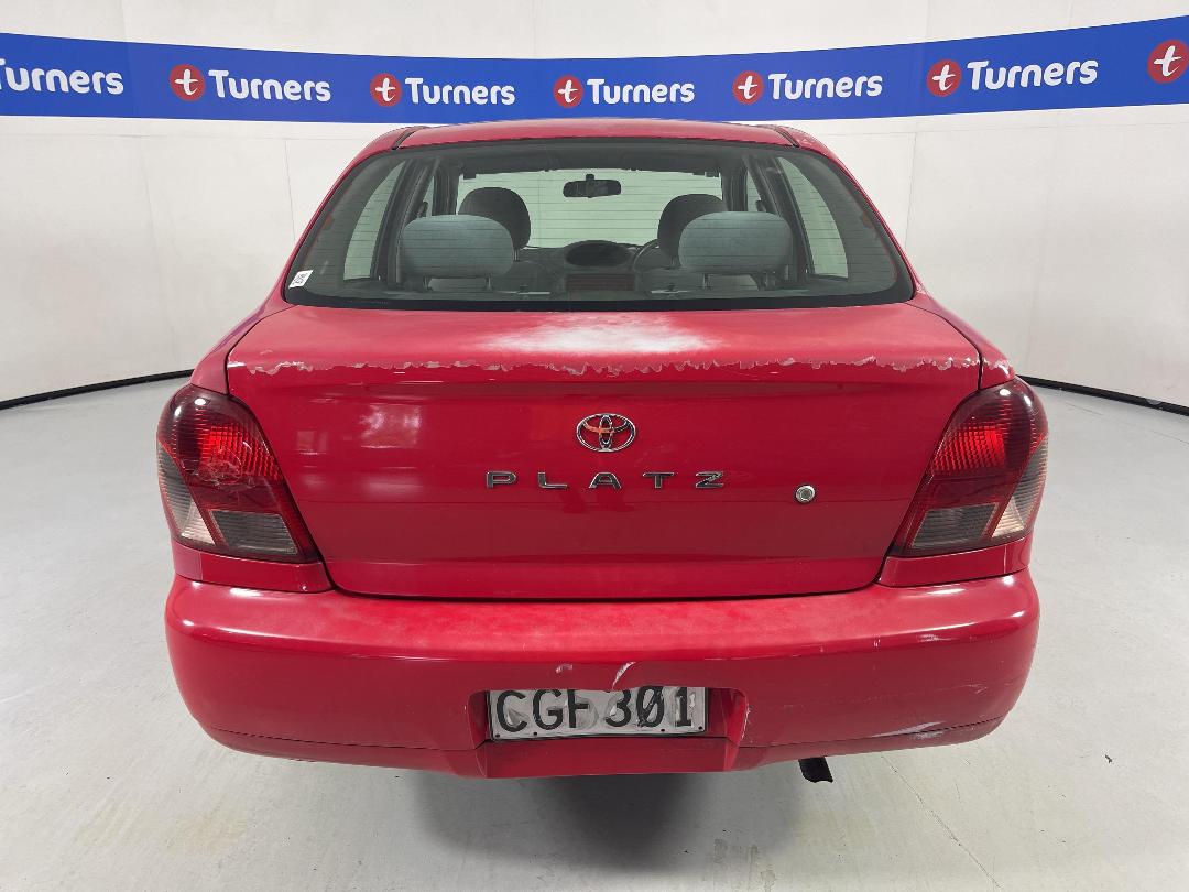 Photo '6' of Toyota Platz