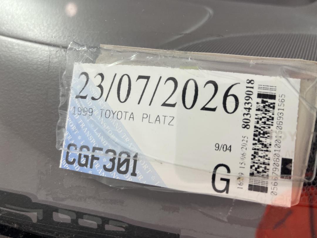 Photo '24' of Toyota Platz