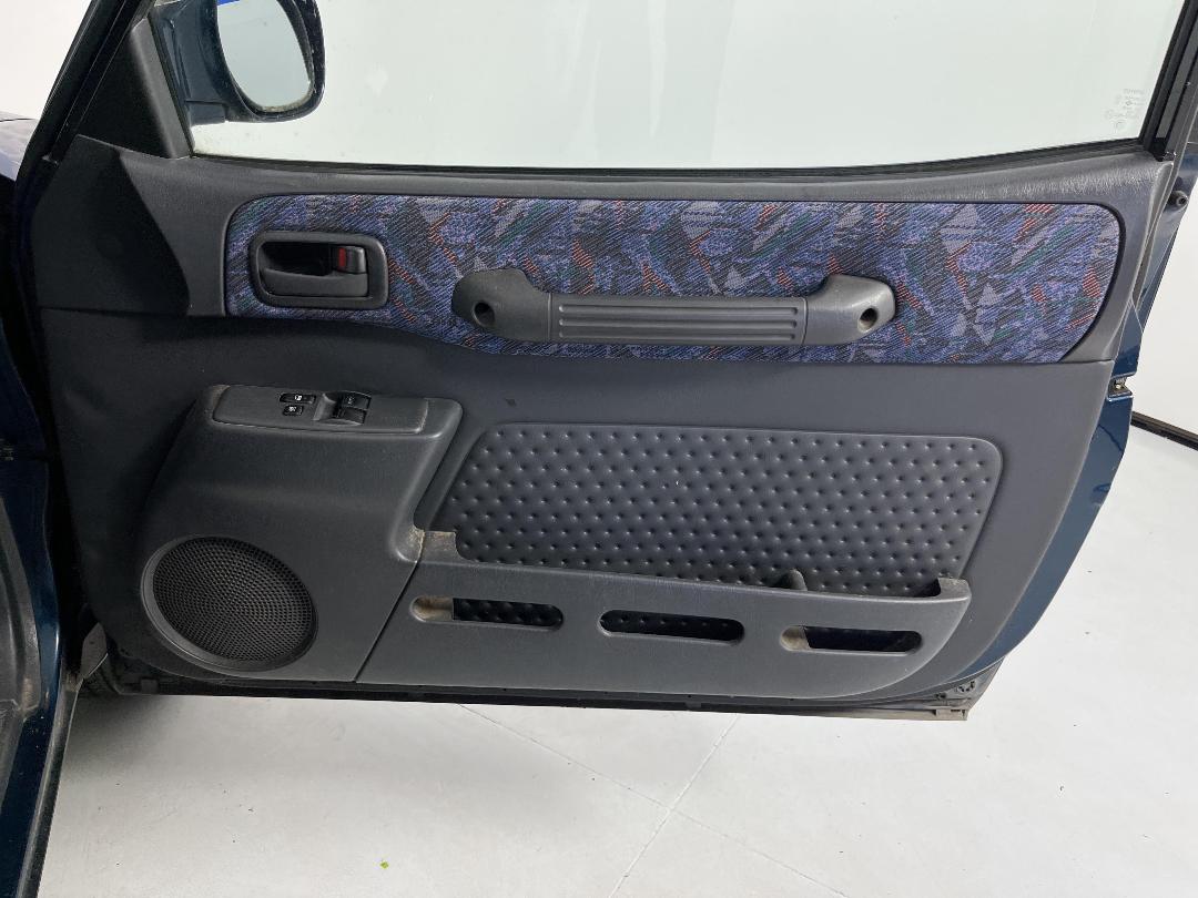 Photo '15' of Toyota Rav4 Photo '15' of Toyota Rav4