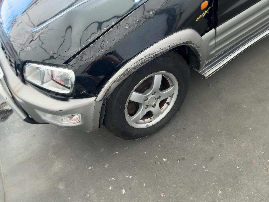 Photo '7' of Toyota Rav4