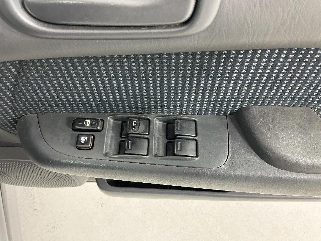 Photo '23' of Toyota Sprinter