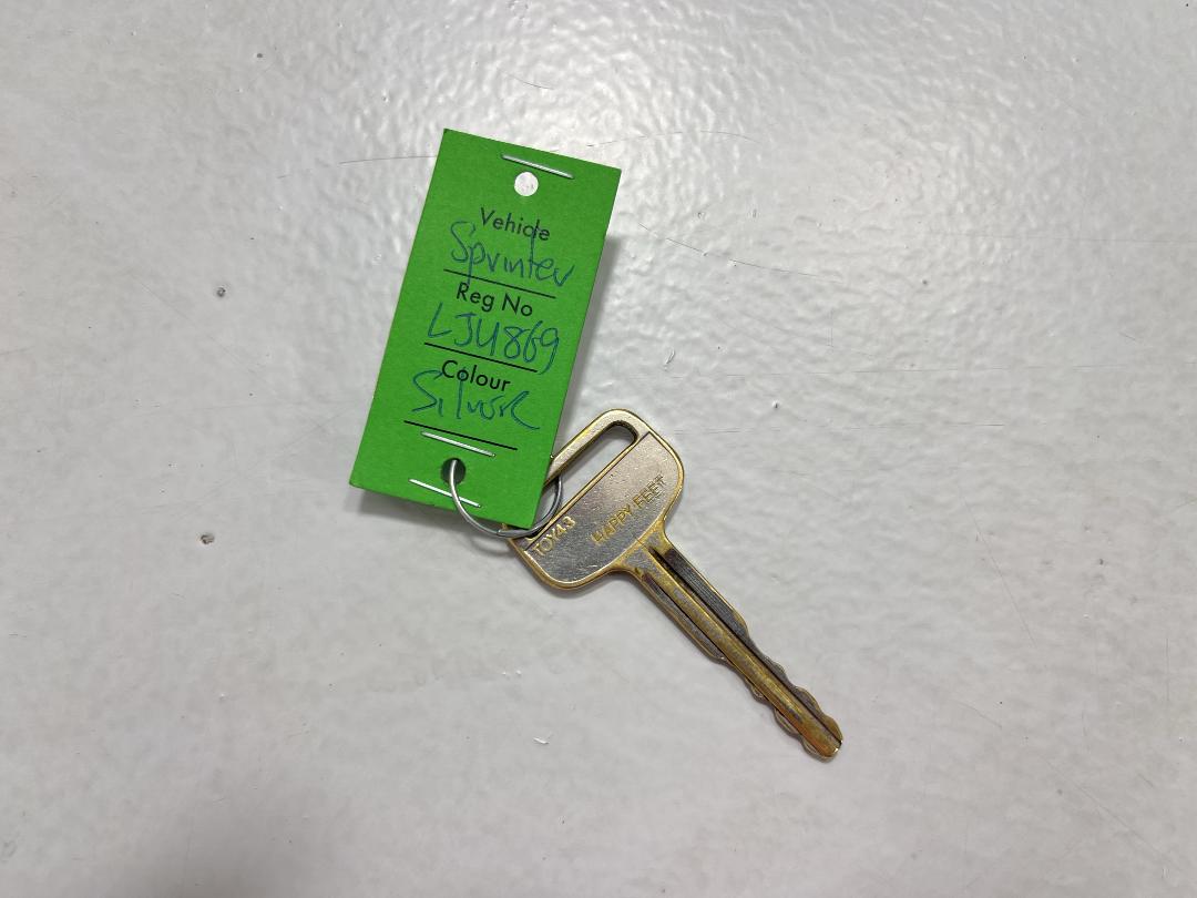 Photo '22' of Toyota Sprinter Photo '22' of Toyota Sprinter