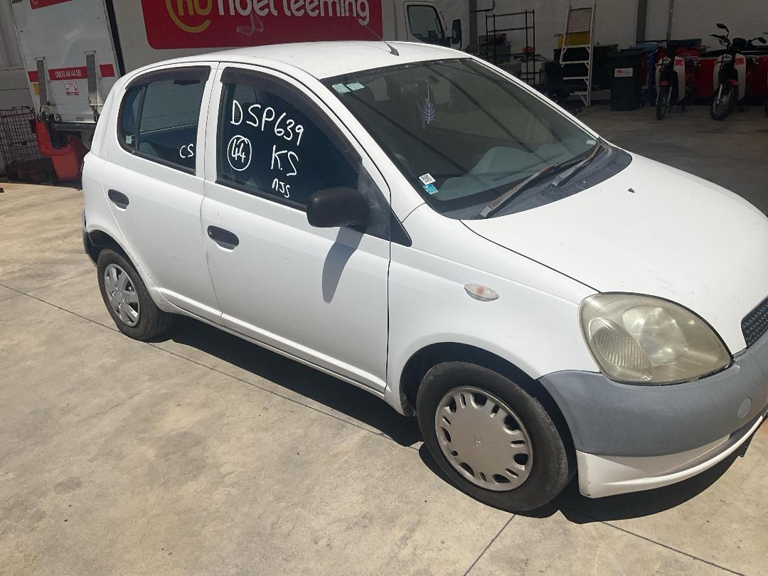 Photo '6' of Toyota Vitz Photo '6' of Toyota Vitz