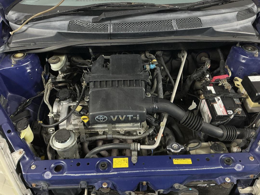 Photo '13' of Toyota Vitz