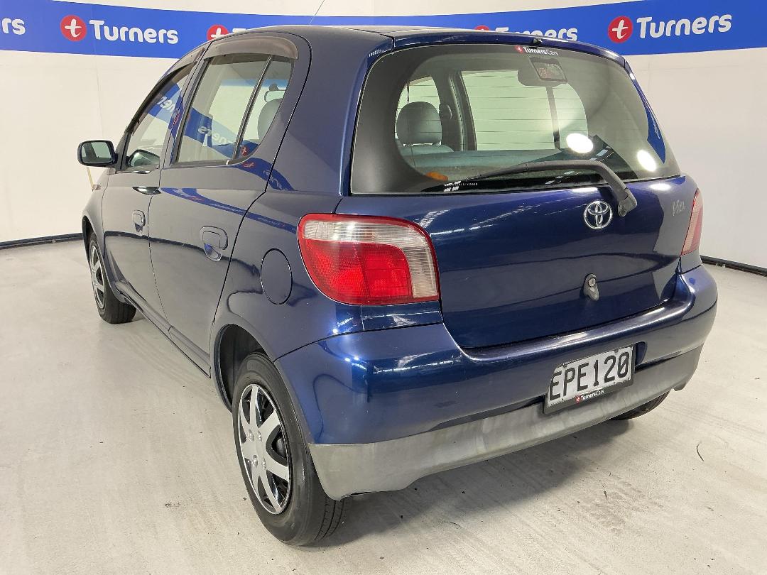 Photo '5' of Toyota Vitz