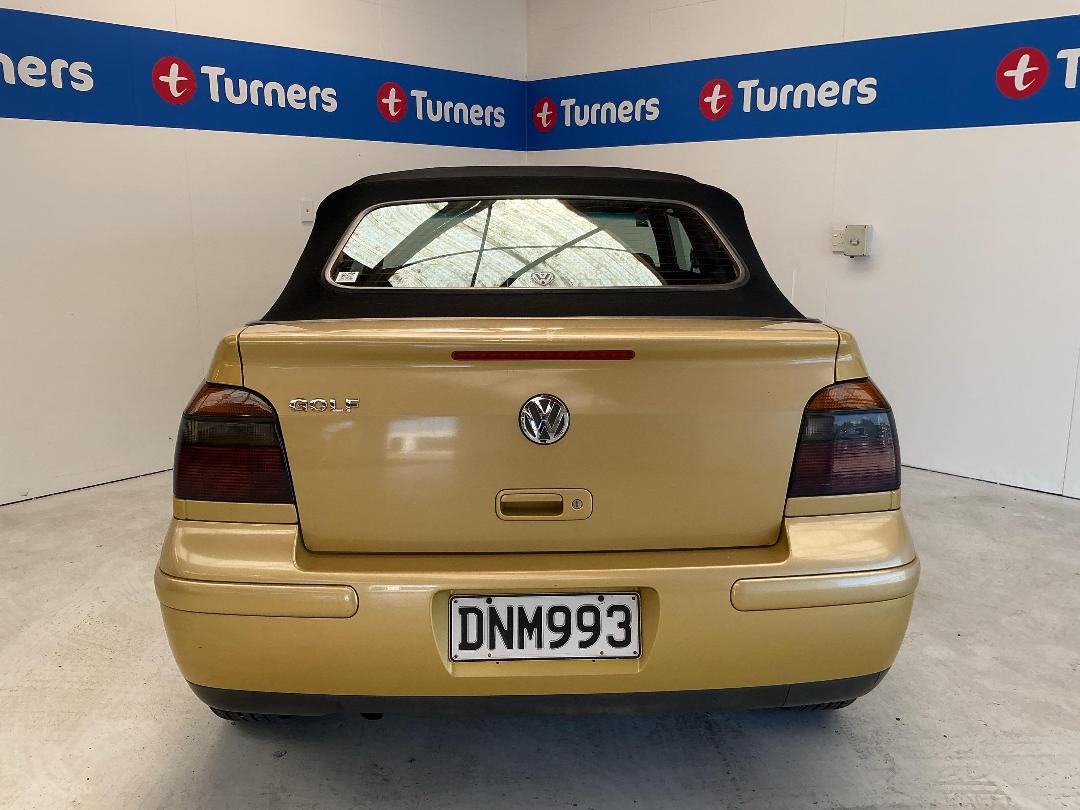 Photo '6' of Volkswagen Golf Photo '6' of Volkswagen Golf