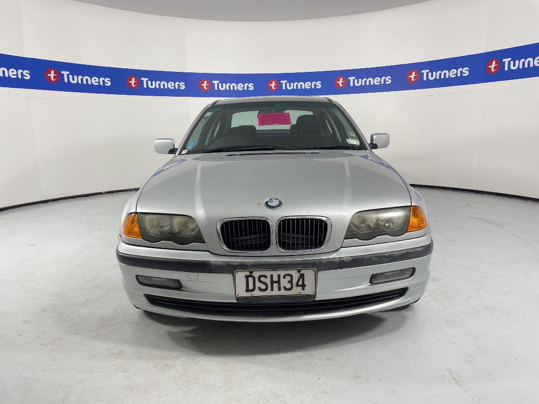 Photo '2' of BMW 318I