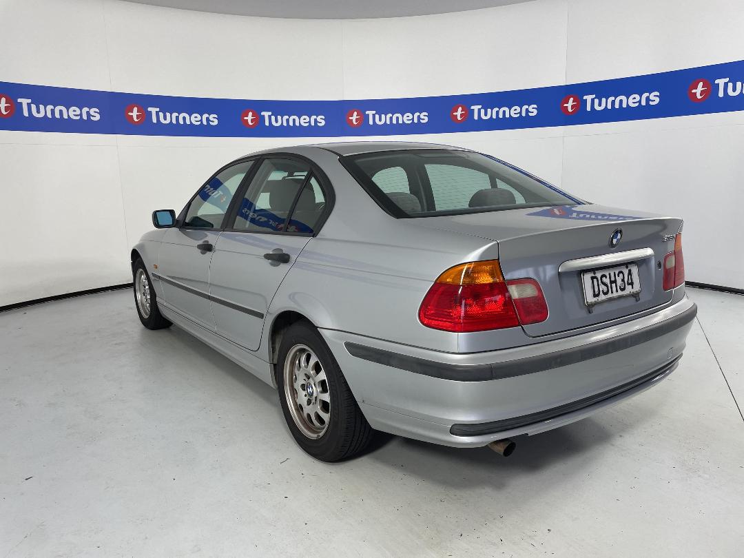 Photo '4' of BMW 318I