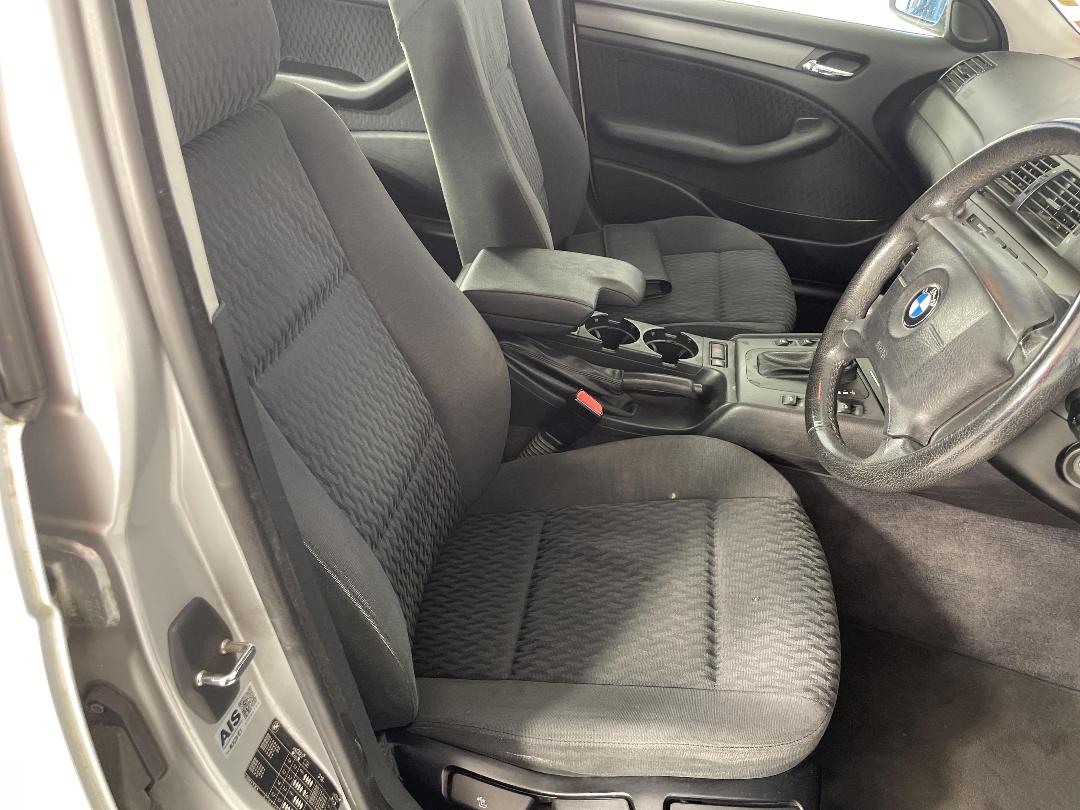 Photo '14' of BMW 318I