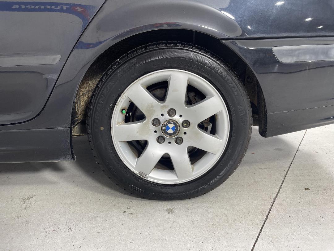 Photo '11' of BMW 325I