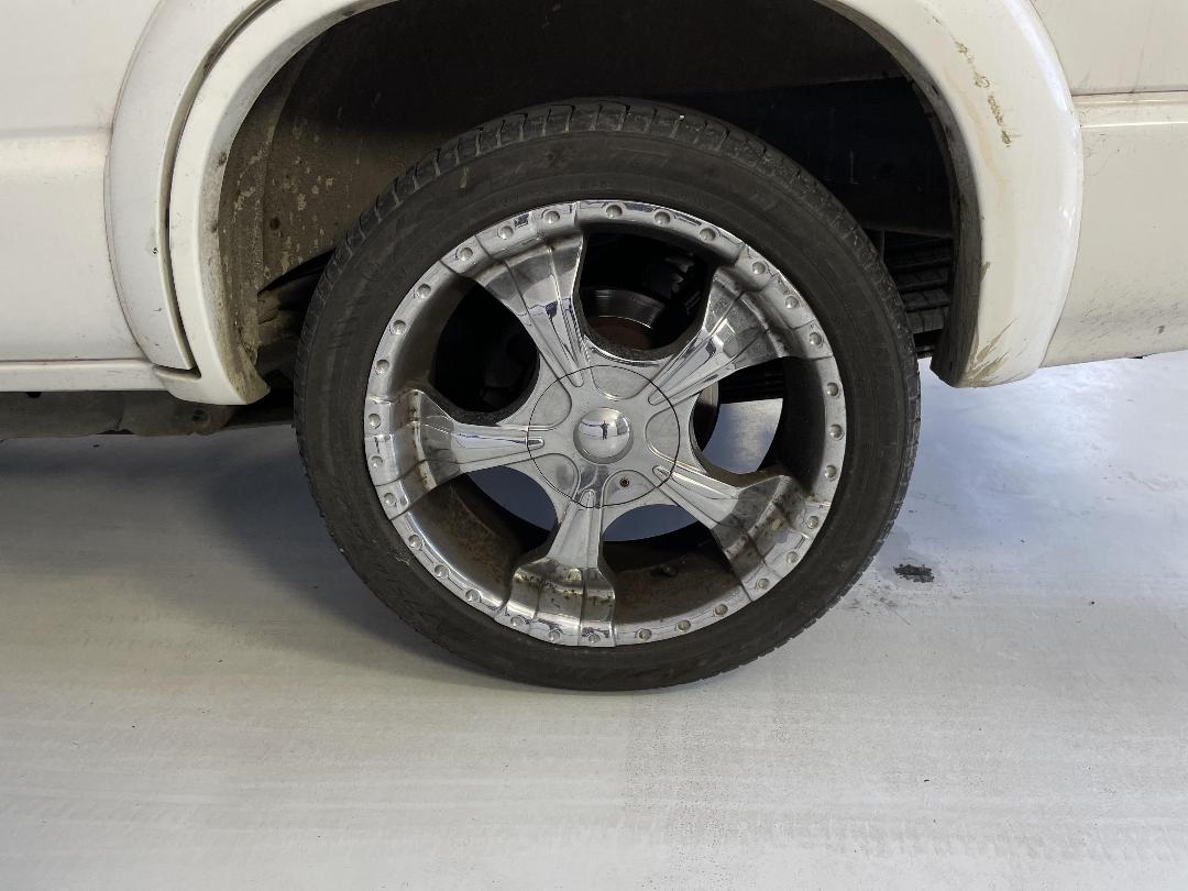 Photo '9' of Chevrolet Blazer Photo '9' of Chevrolet Blazer