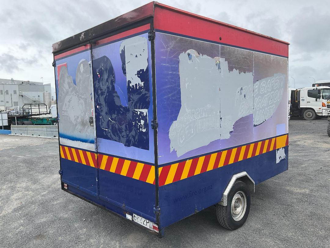 Photo '6' of FACTORY BUILT TRALIER Other Trailers Photo '6' of FACTORY BUILT TRALIER Other Trailers