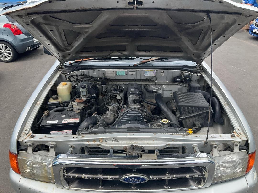 Photo '12' of Ford Courier XLT Chassis CAB