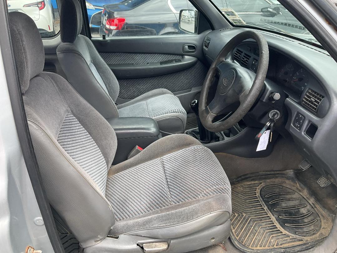 Photo '13' of Ford Courier XLT Chassis CAB