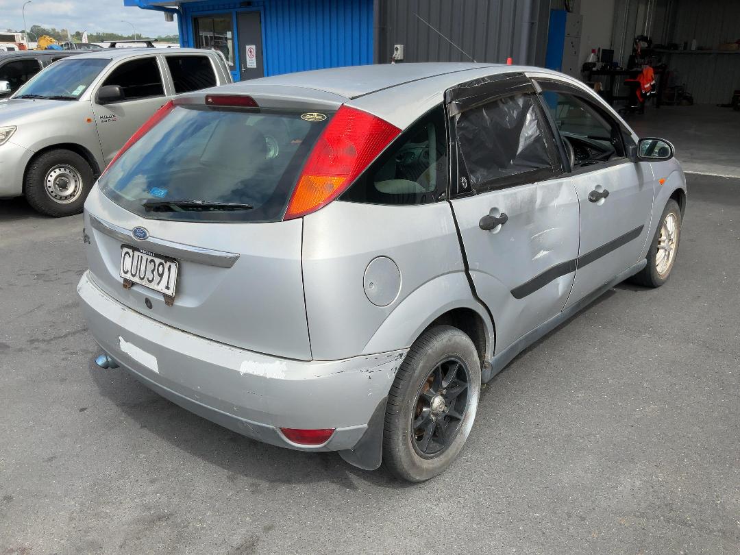 Photo '7' of Ford Focus Ghia